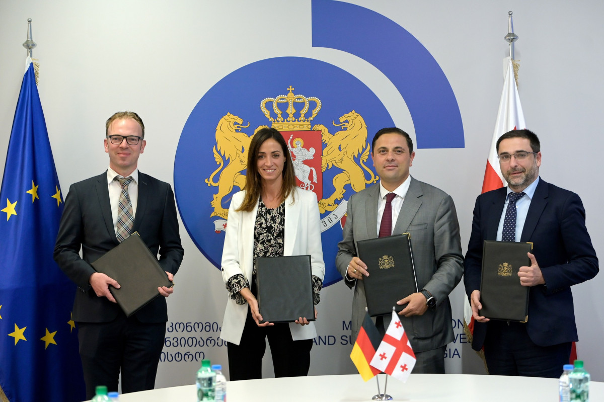 George Chikovani signs a Memorandum of Understanding on Green Hydrogen ...